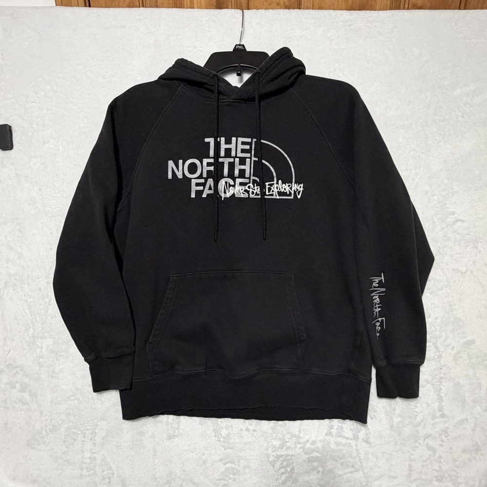 The North Face Sweatshirt Pullover Hoodie Women's Size Medium Black Arm Print